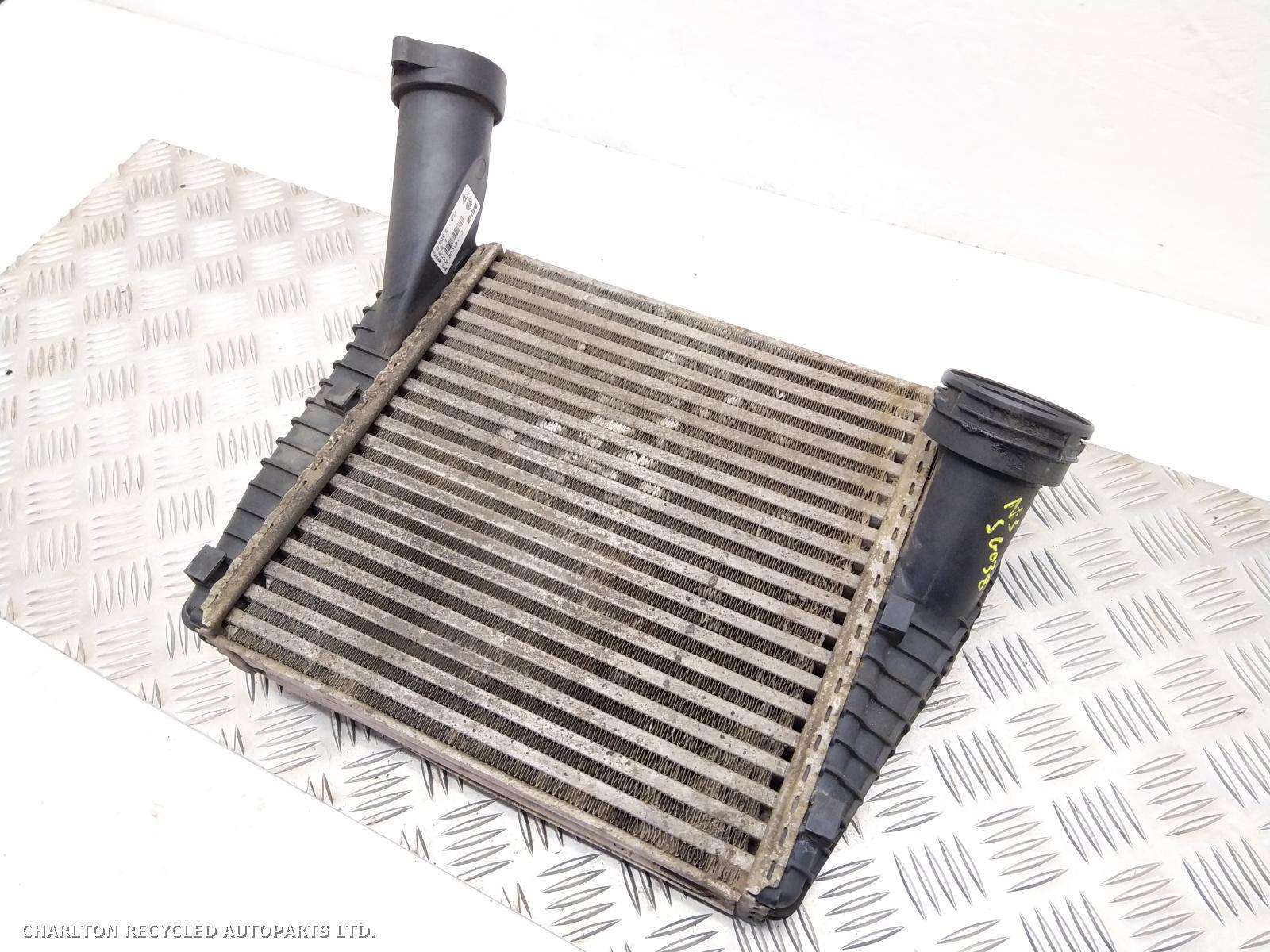 2008 VOLKSWAGEN TOUAREG Intercooler View Auto part Intercooler VOLKSWAGEN TOUAREG 2008