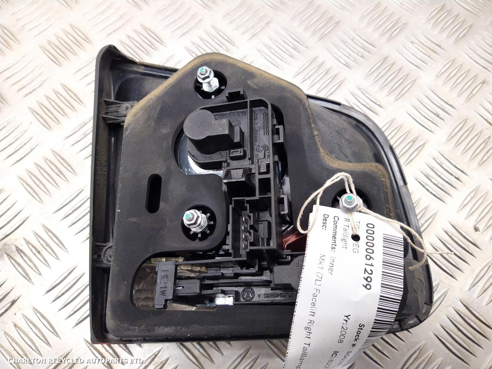 View Auto part R Taillight VOLKSWAGEN TOUAREG 2008