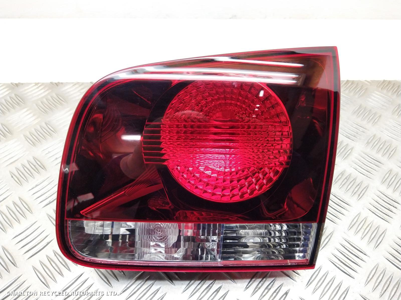 View Auto part R Taillight VOLKSWAGEN TOUAREG 2008