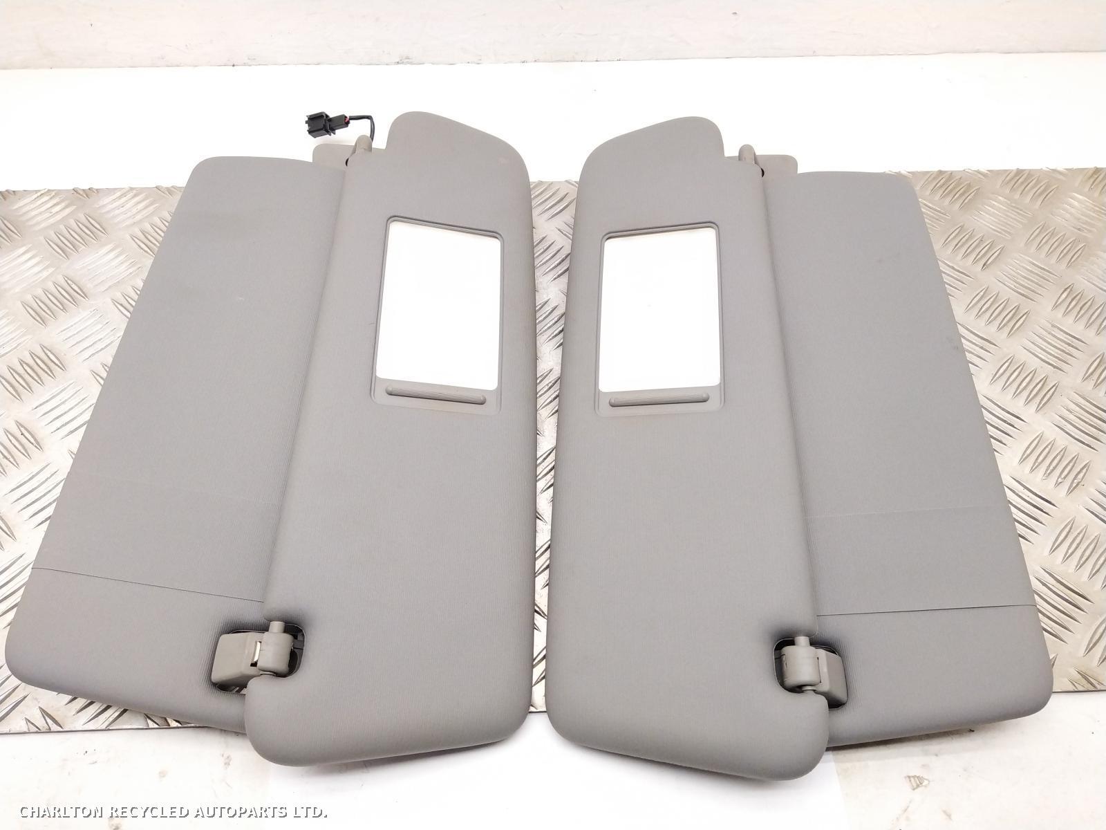 View Auto part Sun visor VOLKSWAGEN TOUAREG 2008