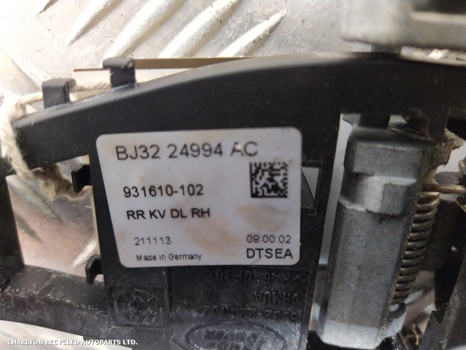 View Auto part Door Handle LAND ROVER RANGE ROVER EVOQUE 2013