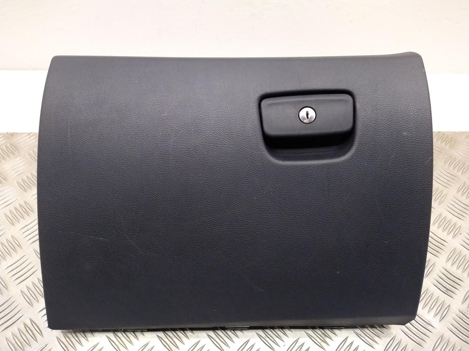View Auto part Glove Box JEEP GRAND CHEROKEE 2014