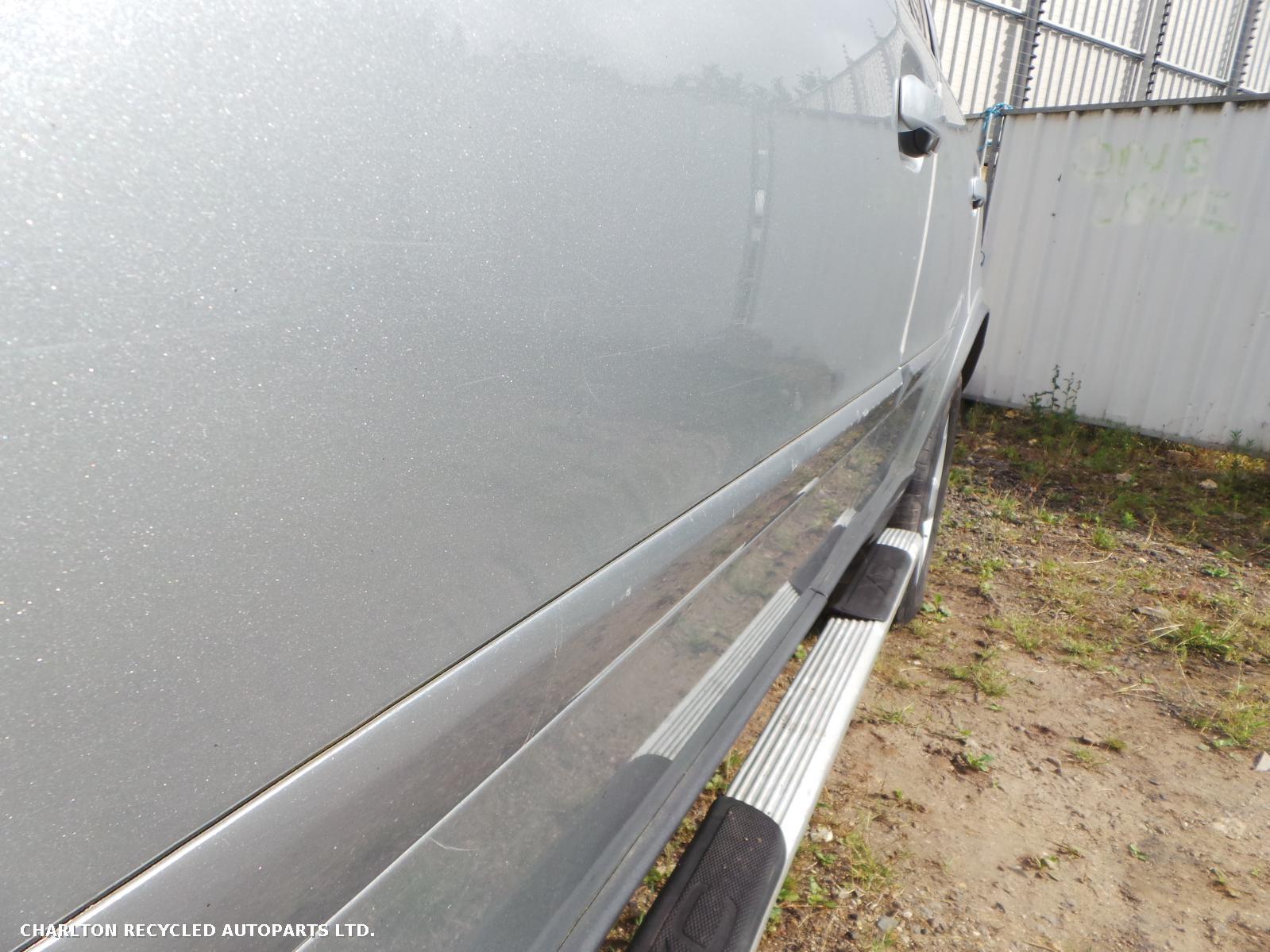 View Auto part L Front Door VOLVO XC90 2011