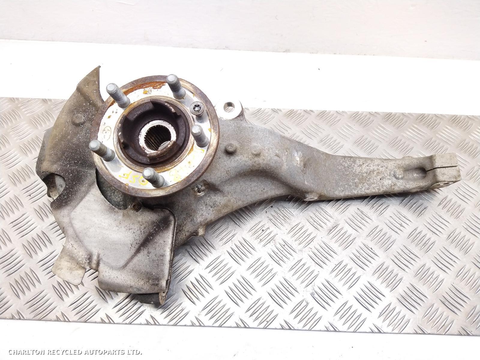 View Auto part RF Hub/Stub Axle Assembly LAND ROVER DISCOVERY 2018