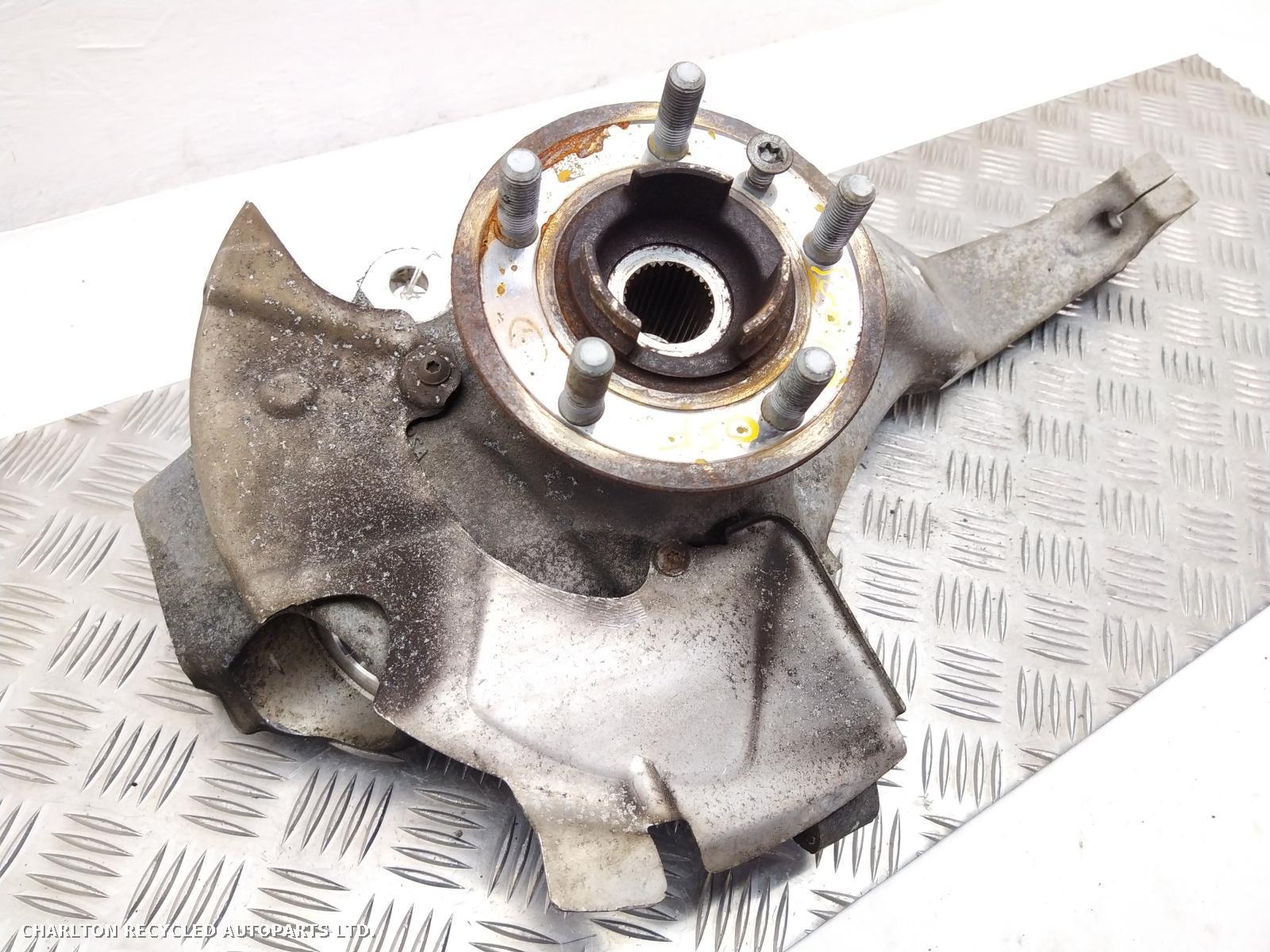 View Auto part RF Hub/Stub Axle Assembly LAND ROVER DISCOVERY 2018
