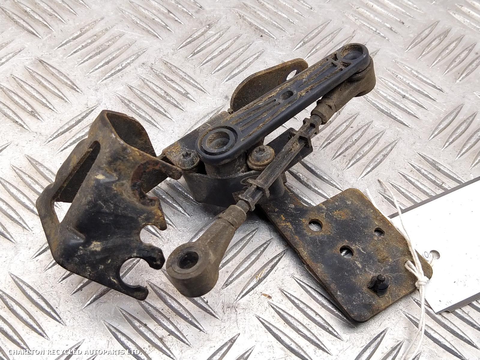View Auto part Rear Height Sensor LAND ROVER DISCOVERY 2018