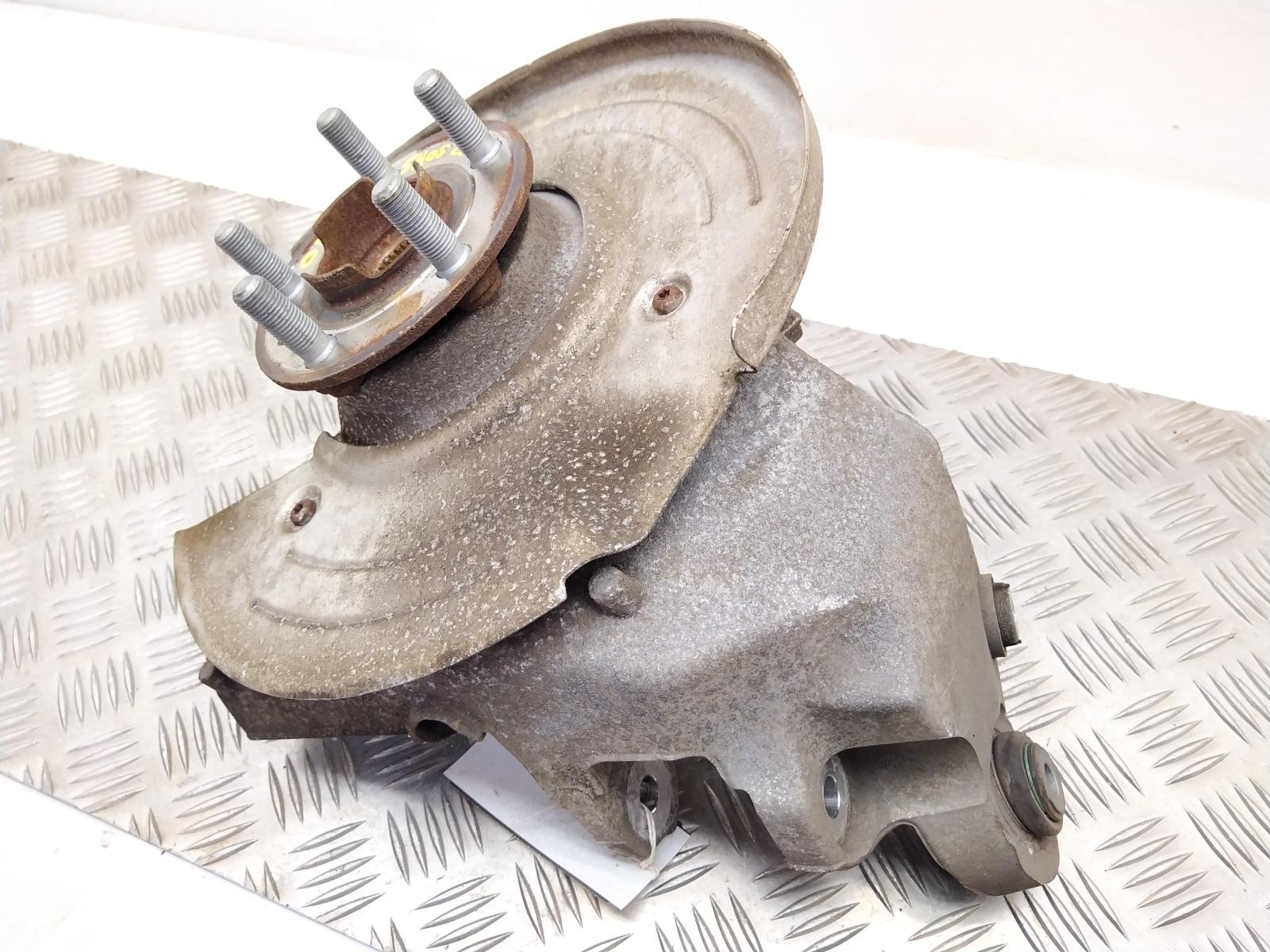 View Auto part RR Hub/Stub Axle Assembly LAND ROVER RANGE ROVER VELAR 2019