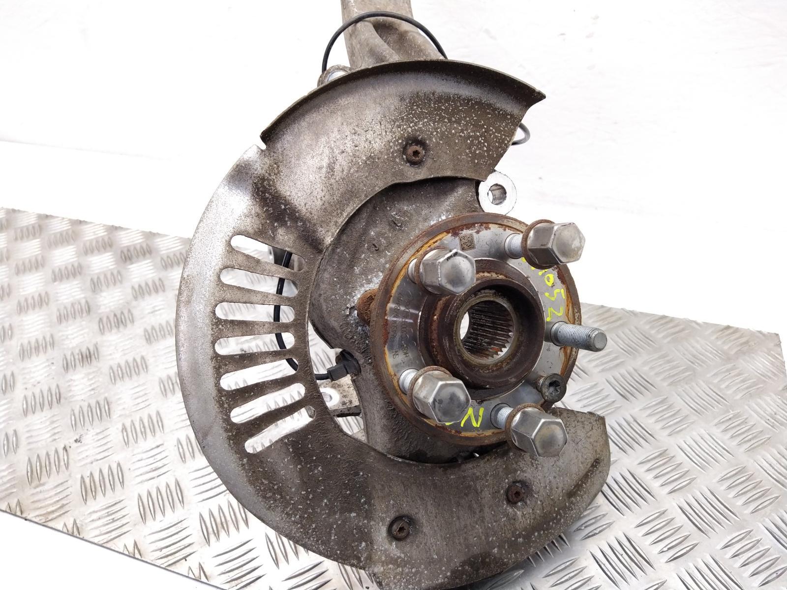 View Auto part LF Hub/Stub Axle Assembly LAND ROVER RANGE ROVER VELAR 2019