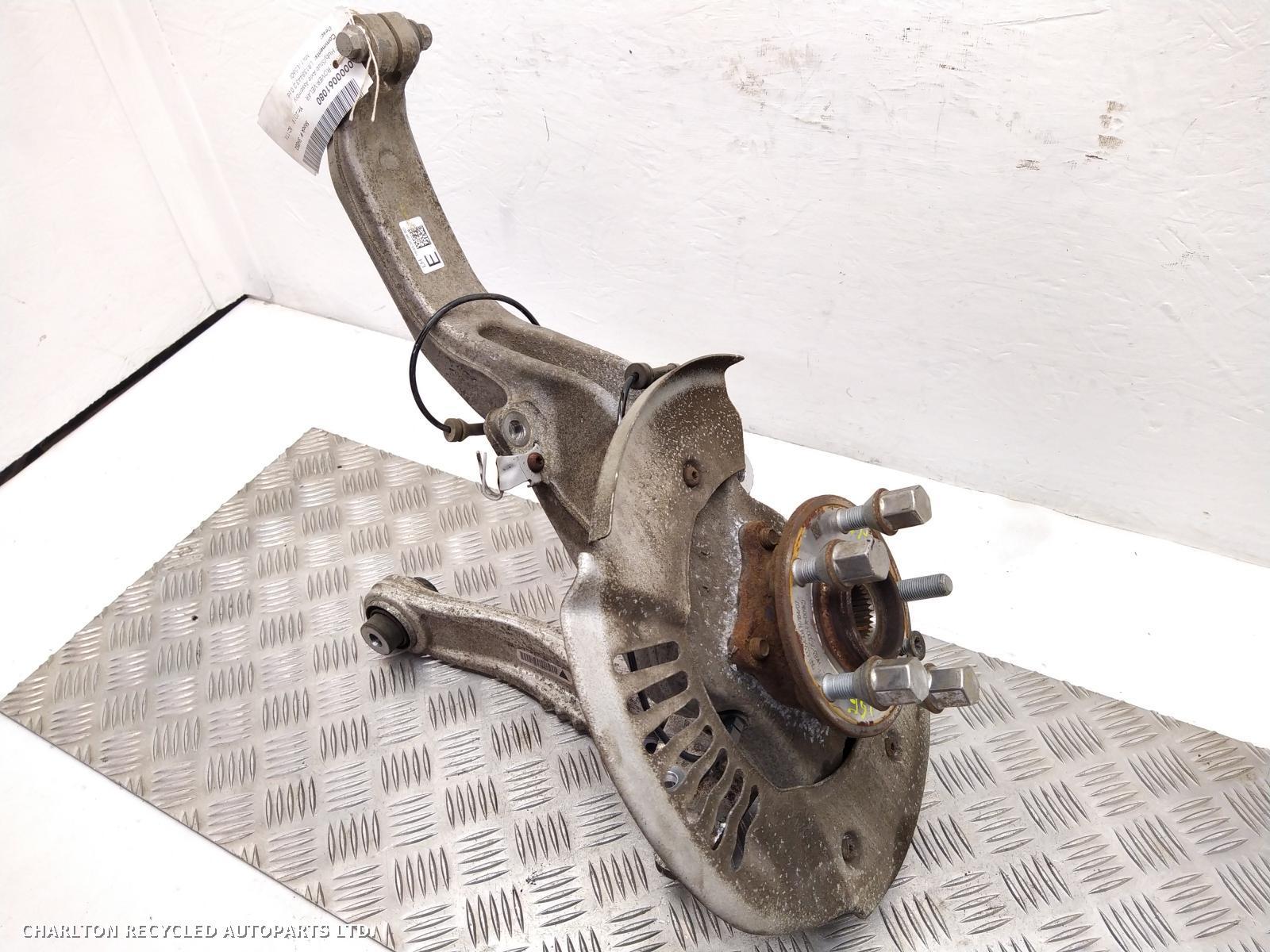 2019 LAND ROVER RANGE ROVER VELAR LF Hub/Stub Axle Assembly View Auto part LF Hub/Stub Axle Assembly LAND ROVER RANGE ROVER VELAR 2019