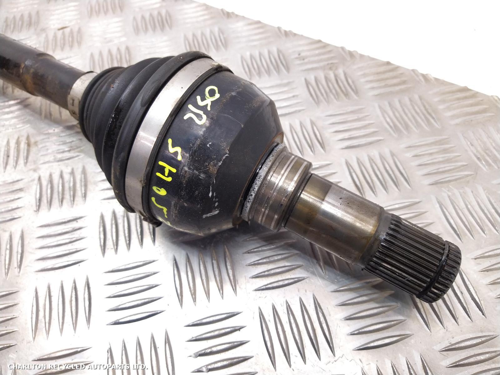 View Auto part Right Driveshaft LAND ROVER RANGE ROVER VELAR 2019