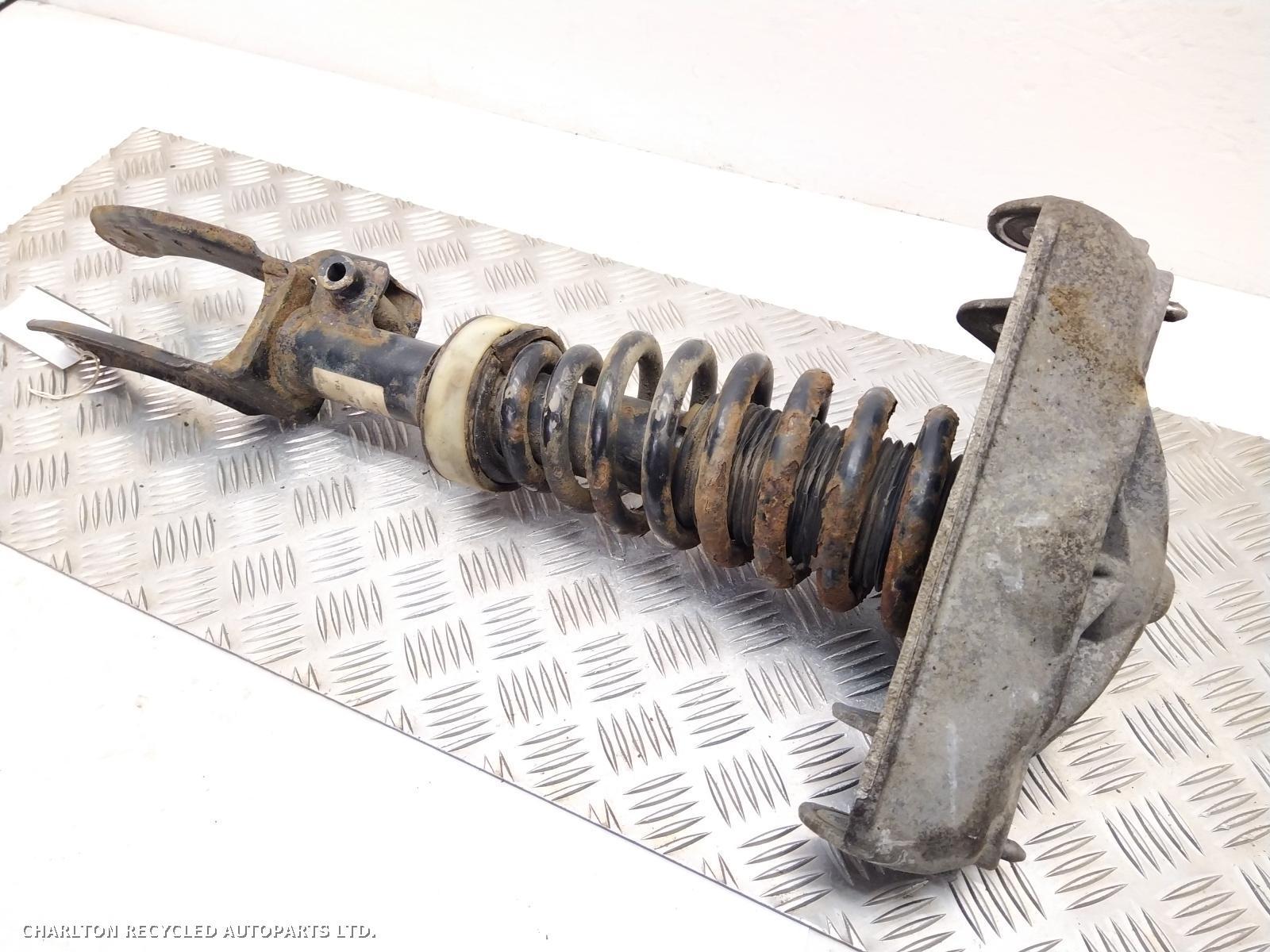 View Auto part RF Strut VOLKSWAGEN TOUAREG 2008