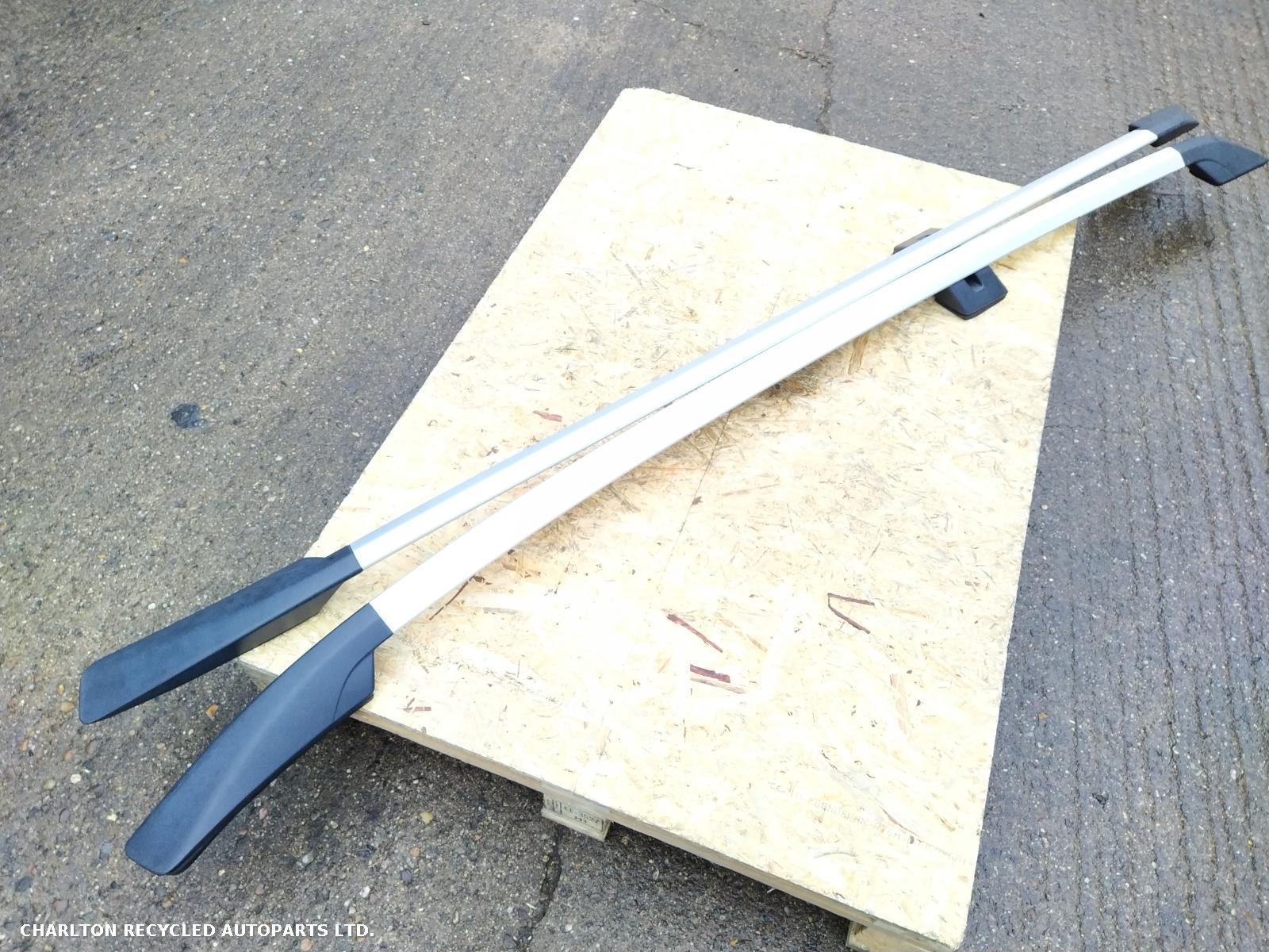 View Auto part Roof Rail VOLVO XC90 2011