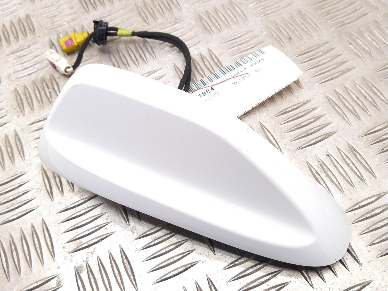View Auto part Antenna JEEP GRAND CHEROKEE 2014