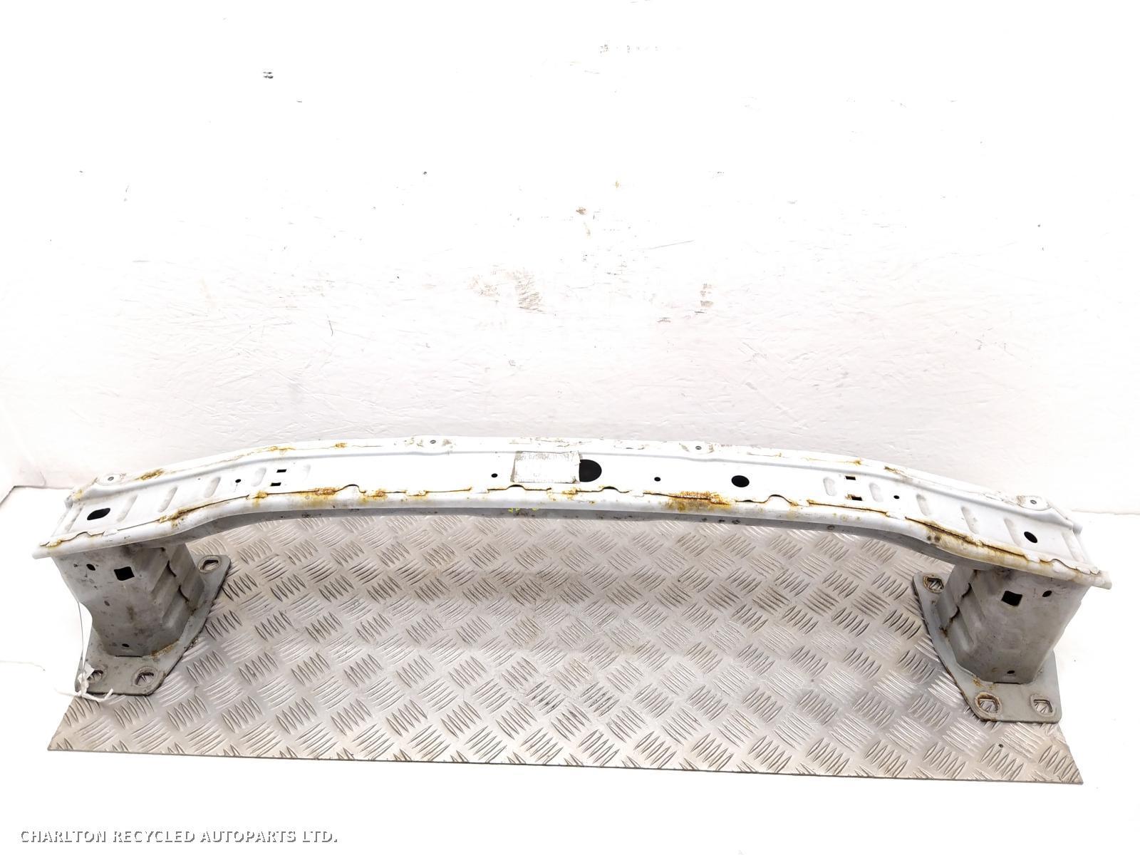 2016 LAND ROVER DISCOVERY SPORT Front Bumper Reinforcement View Auto part Front Bumper Reinforcement LAND ROVER DISCOVERY SPORT 2016