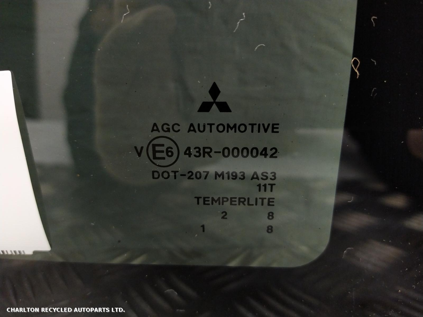 View Auto part Rear/Tailgate Glass MITSUBISHI L200 2011