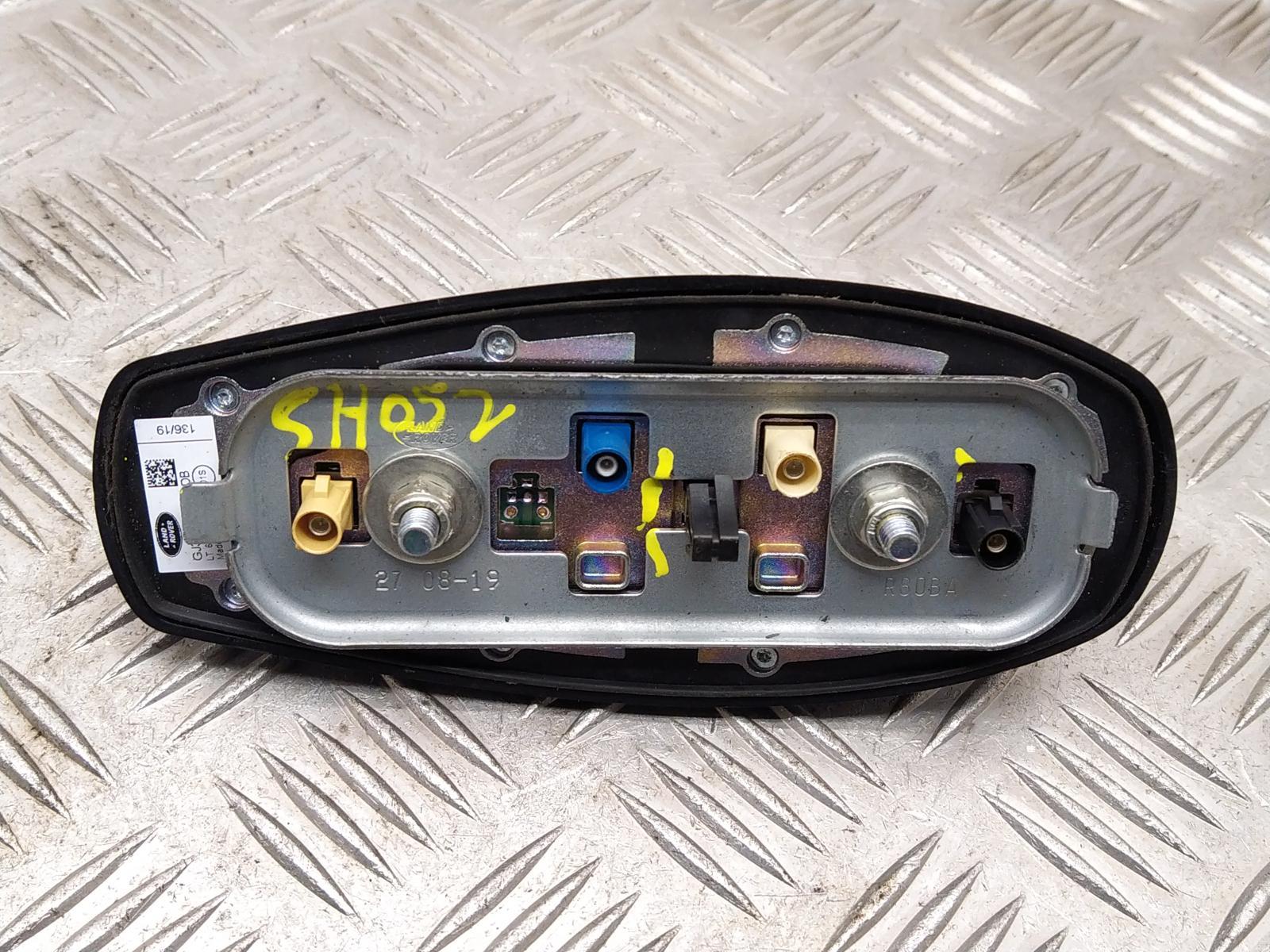 View Auto part Antenna LAND ROVER RANGE ROVER VELAR 2019