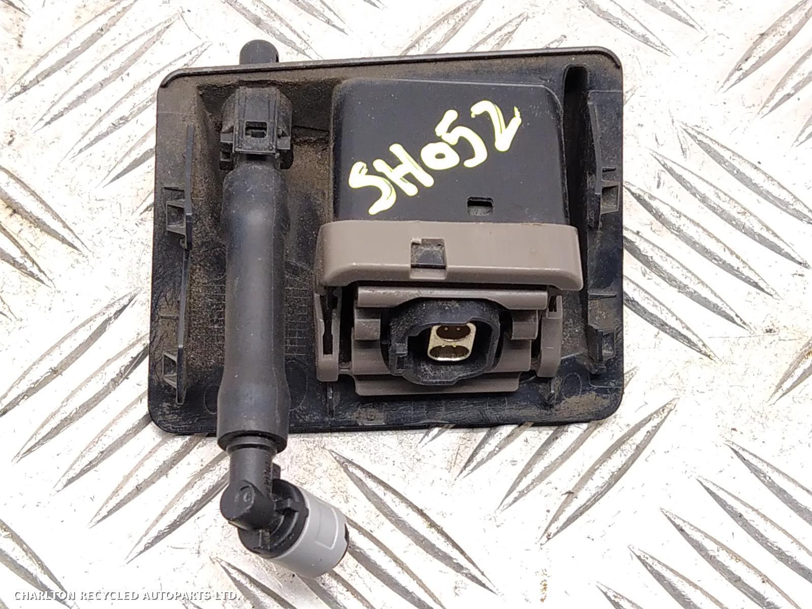 View Auto part Camera LAND ROVER RANGE ROVER VELAR 2019