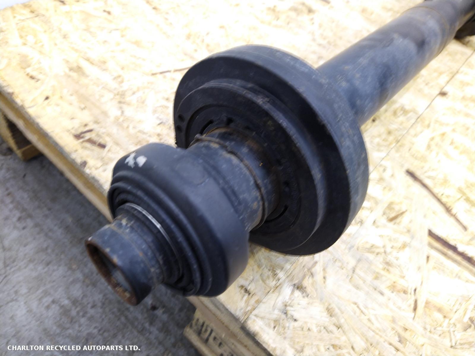 2013 VOLKSWAGEN TOUAREG Rear Prop Shaft View Auto part Rear Prop Shaft VOLKSWAGEN TOUAREG 2013