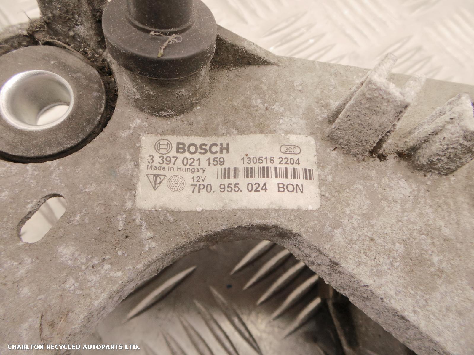 View Auto part Wiper Motor Front VOLKSWAGEN TOUAREG 2013