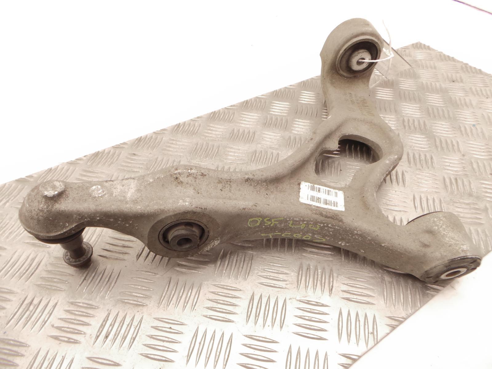 View Auto part RF Lower Control Arm VOLKSWAGEN TOUAREG 2013