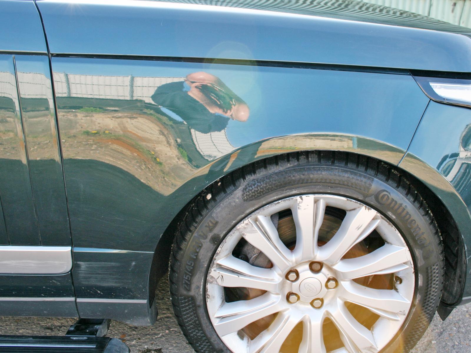 View Auto part R Wing LAND ROVER RANGE ROVER 2017