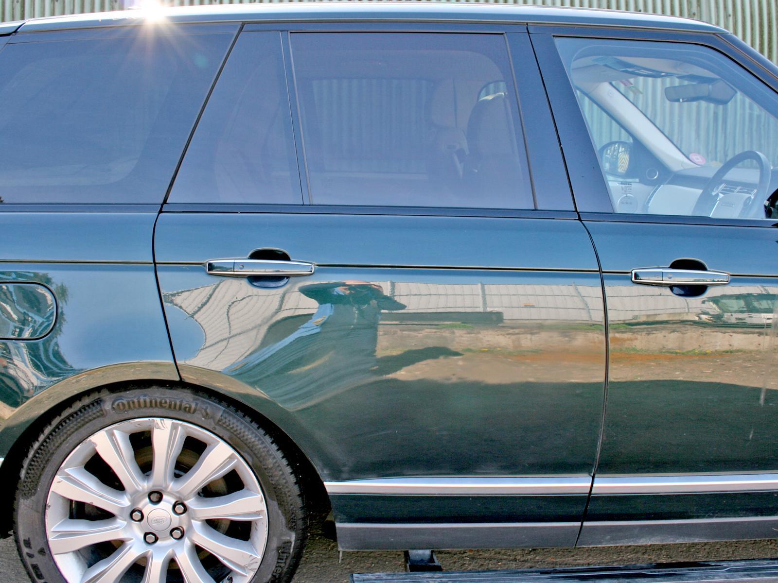 View Auto part R Rear Door LAND ROVER RANGE ROVER 2017