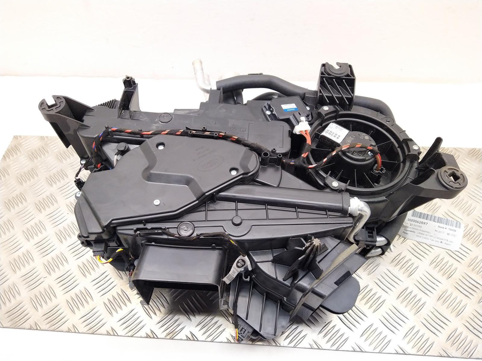 View Auto part Heater Motor/Assembly LAND ROVER RANGE ROVER 2017