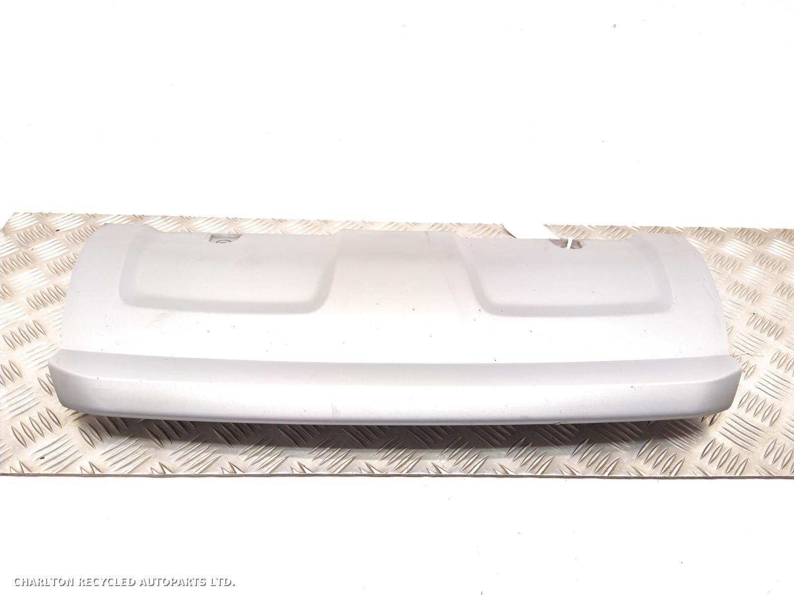 2013 LAND ROVER RANGE ROVER EVOQUE Front Bumper View Auto part Front Bumper LAND ROVER RANGE ROVER EVOQUE 2013