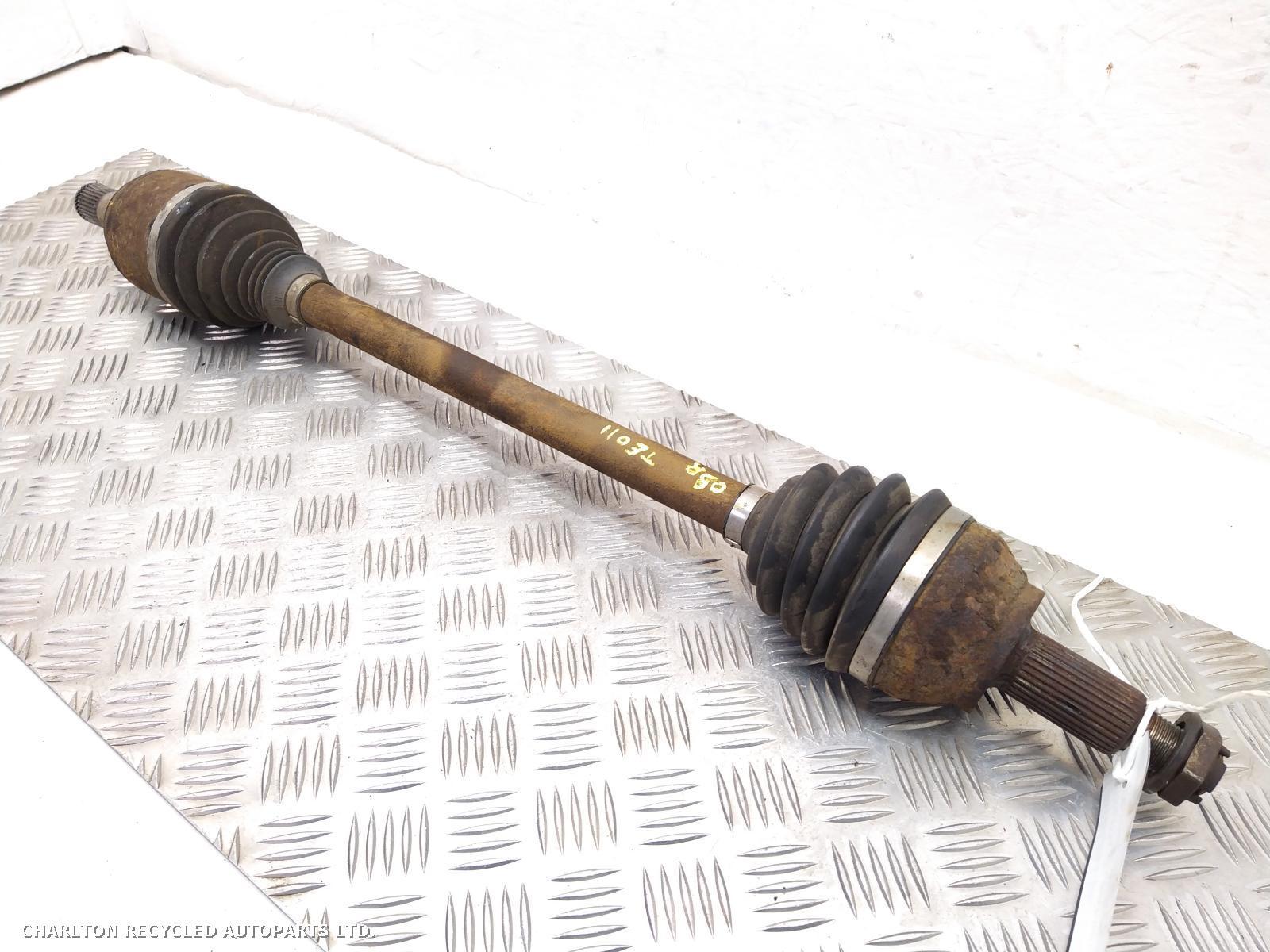 2013 LAND ROVER RANGE ROVER SPORT Right Driveshaft View Auto part Right Driveshaft LAND ROVER RANGE ROVER SPORT 2013
