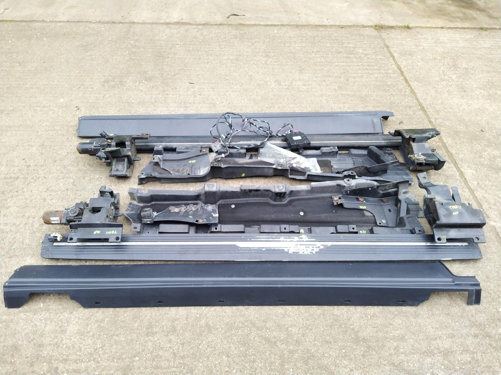 View Auto part Side Step/Rail LAND ROVER RANGE ROVER SPORT 2013