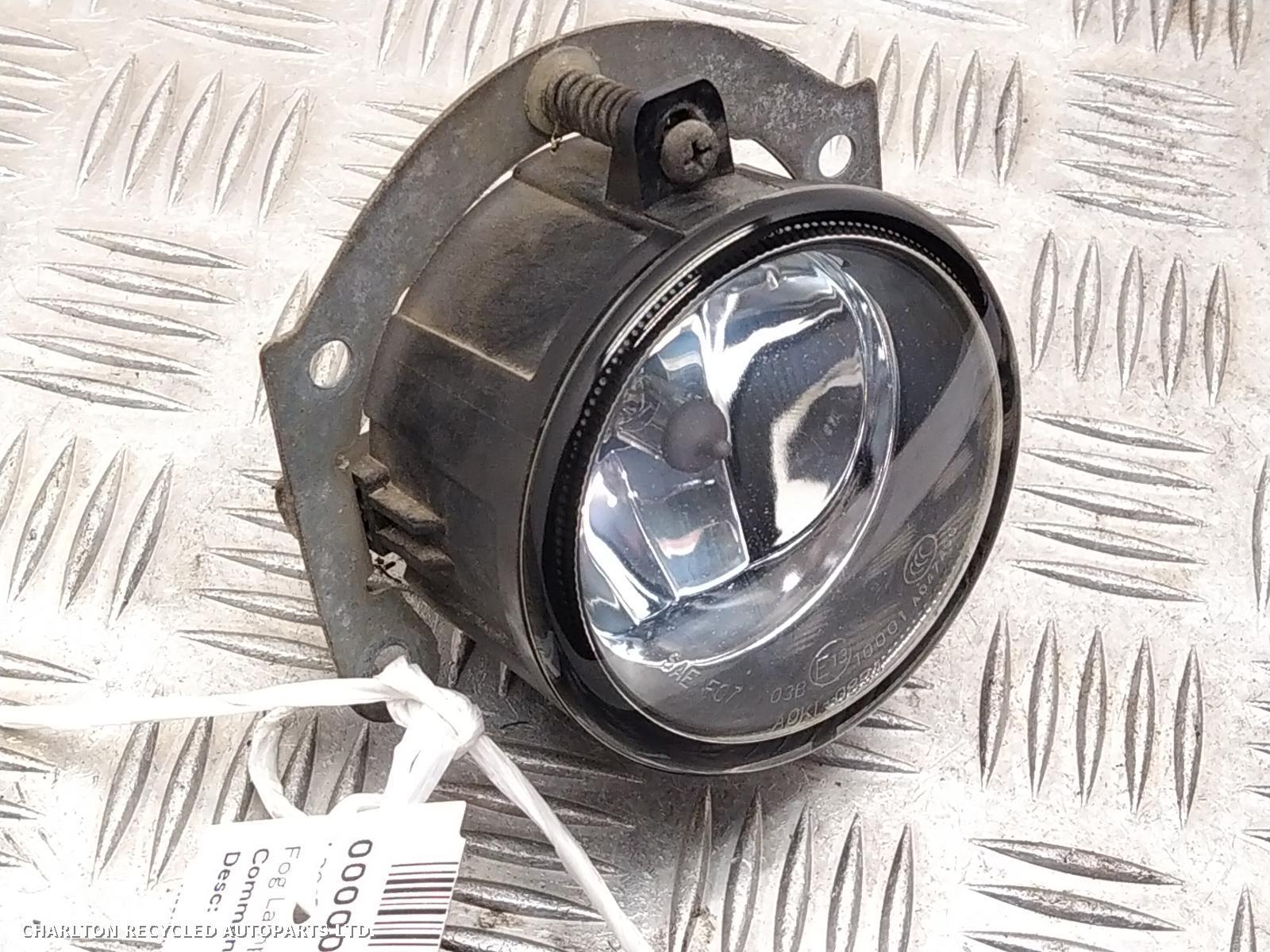 View Auto part Fog Lamp MITSUBISHI L200 2013