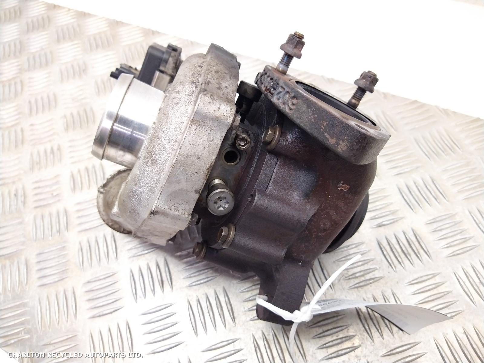 2015 LAND ROVER RANGE ROVER EVOQUE Turbocharger View Auto part Turbocharger LAND ROVER RANGE ROVER EVOQUE 2015