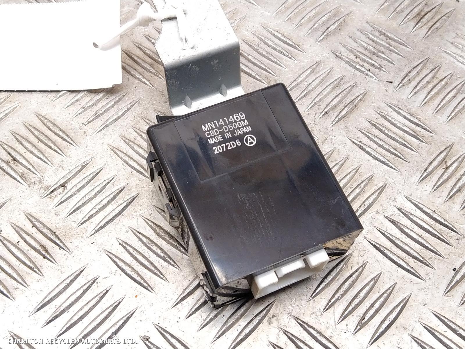 View Auto part ECU MITSUBISHI L200 2013