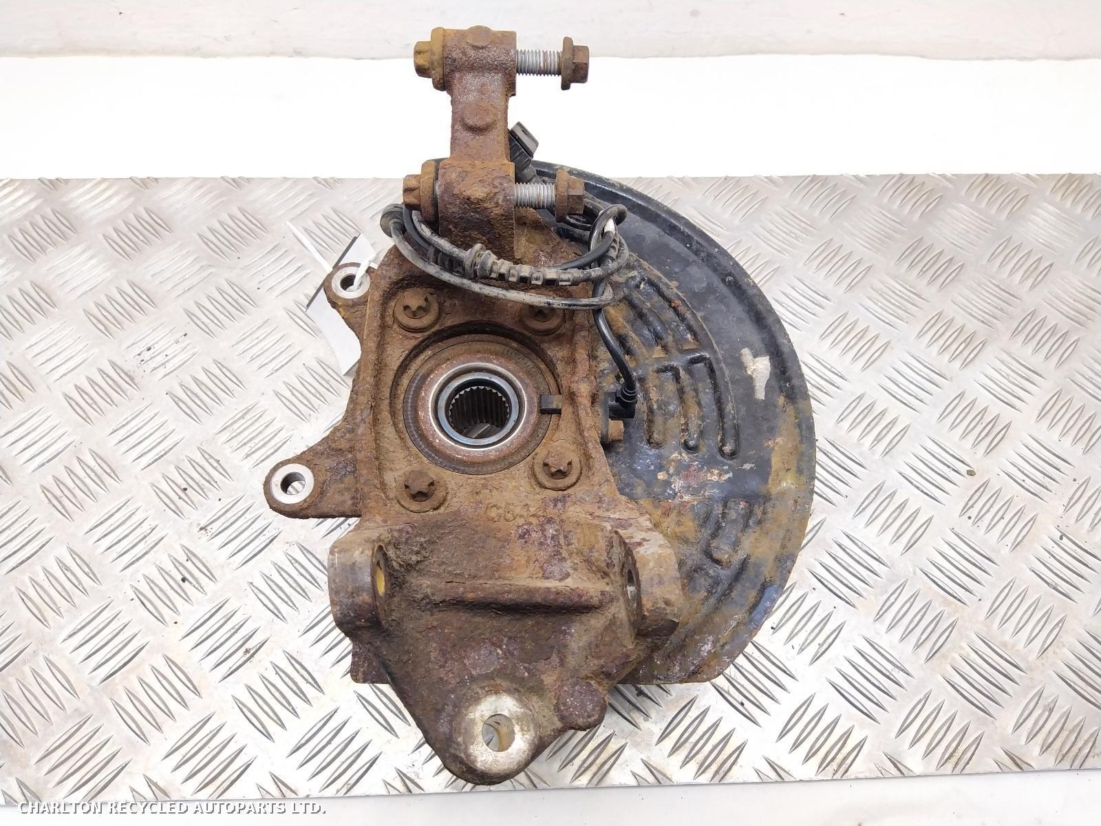 2015 JEEP RENEGADE RR Hub/Stub Axle Assembly View Auto part RR Hub/Stub Axle Assembly JEEP RENEGADE 2015