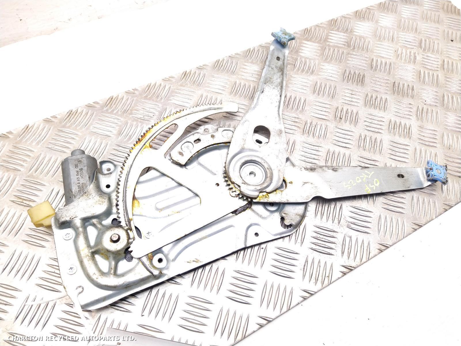 View Auto part RF Window Regulator VOLVO XC90 2010