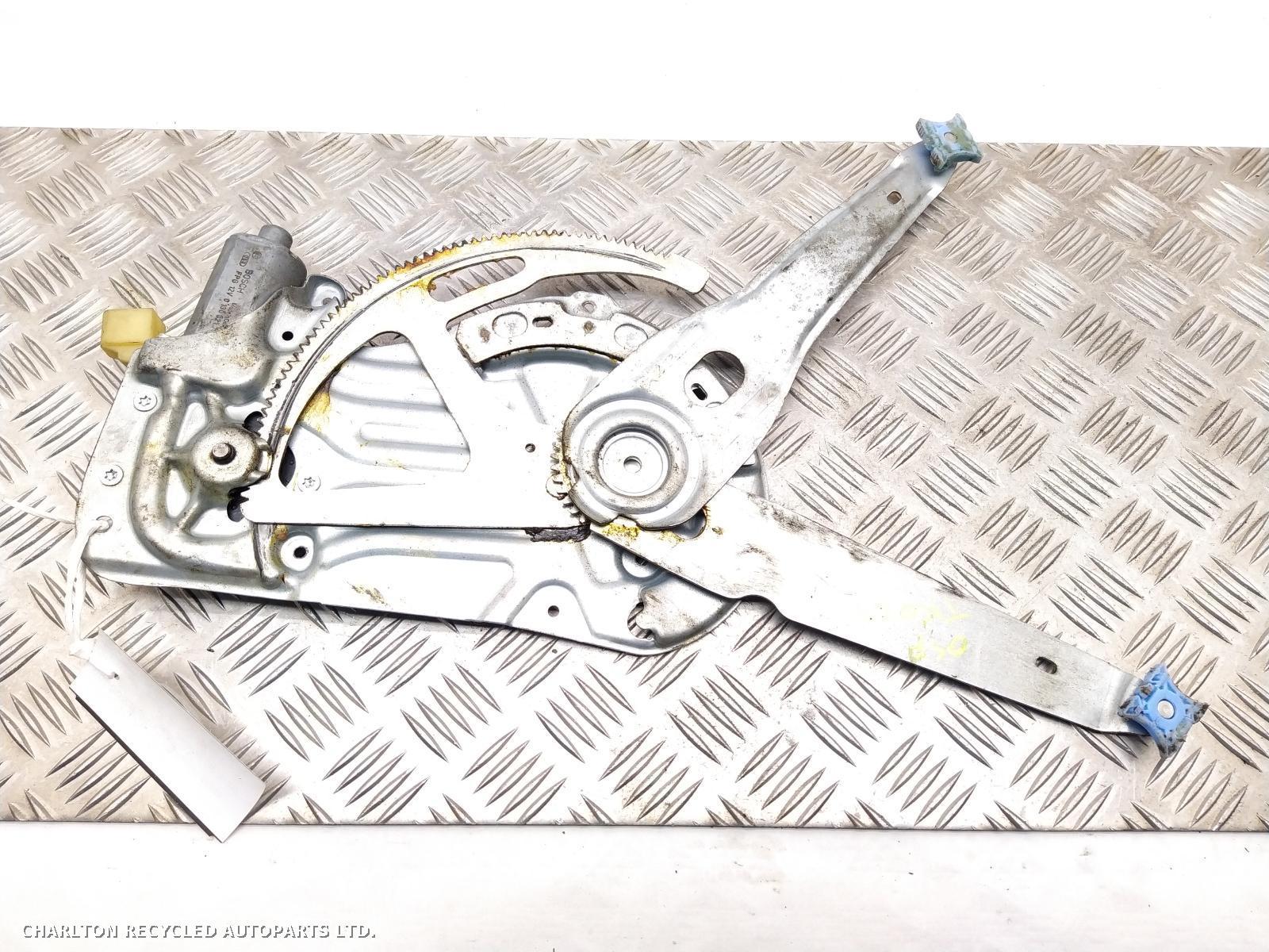 View Auto part RF Window Regulator VOLVO XC90 2010