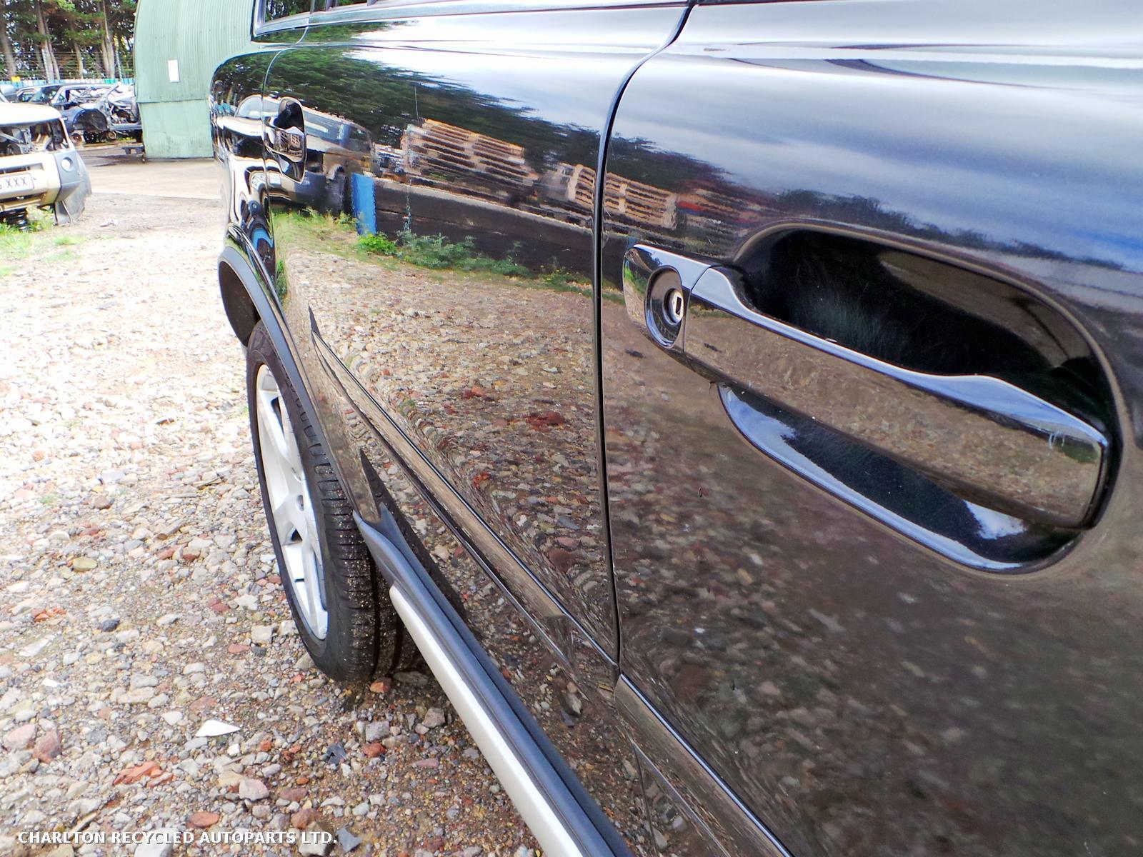 View Auto part R Rear Door VOLVO XC90 2010