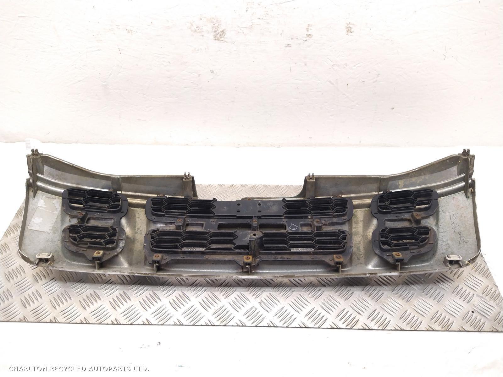 2006 ISUZU RODEO Grille View Auto part Grille ISUZU RODEO 2006