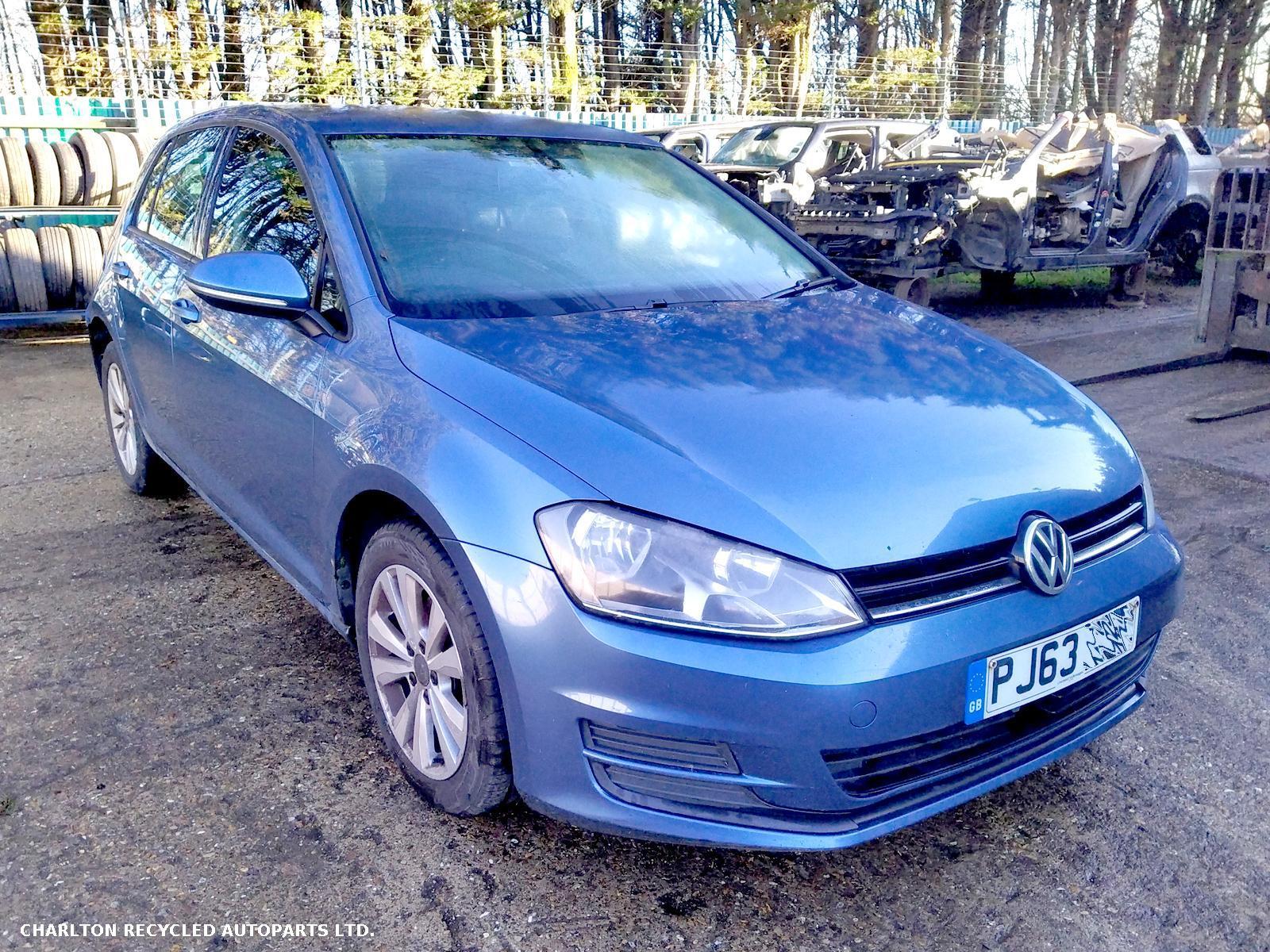 2013 VOLKSWAGEN GOLF Left Driveshaft View Auto part Left Driveshaft VOLKSWAGEN GOLF 2013