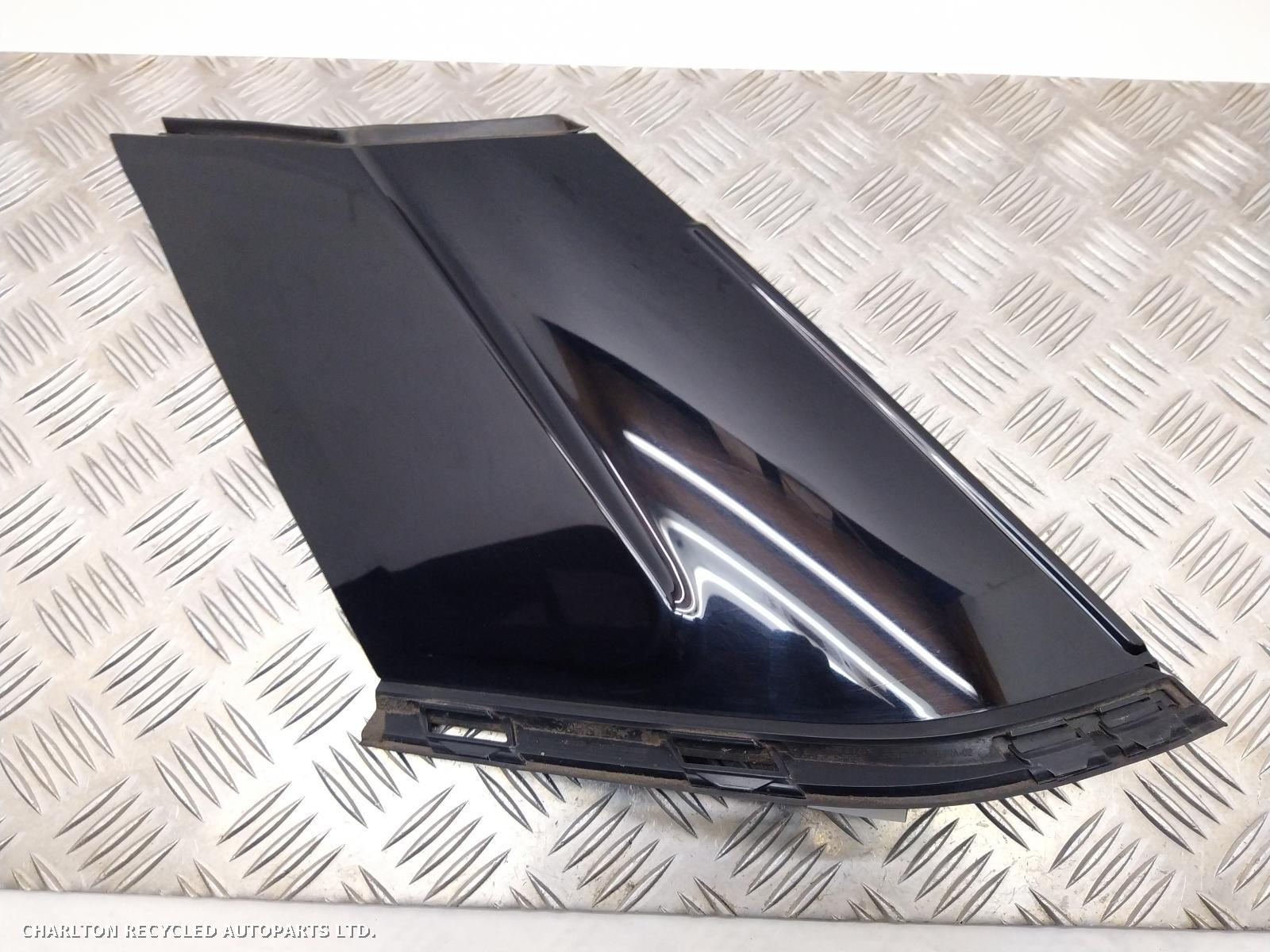 View Auto part D_POST_MOULDING LAND ROVER RANGE ROVER EVOQUE 2012