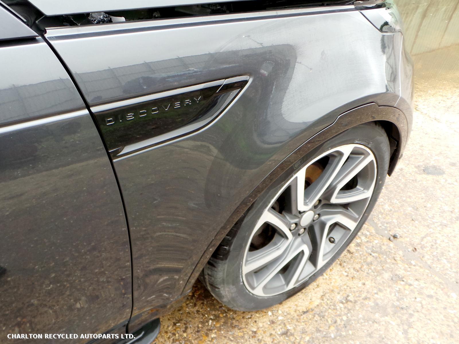 View Auto part R Wing LAND ROVER DISCOVERY 2019