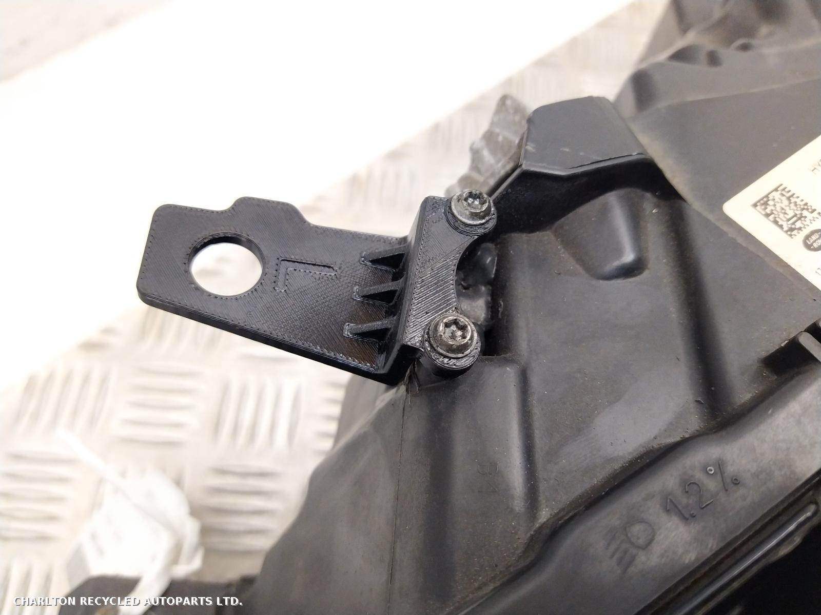View Auto part L Headlamp LAND ROVER DISCOVERY 2019