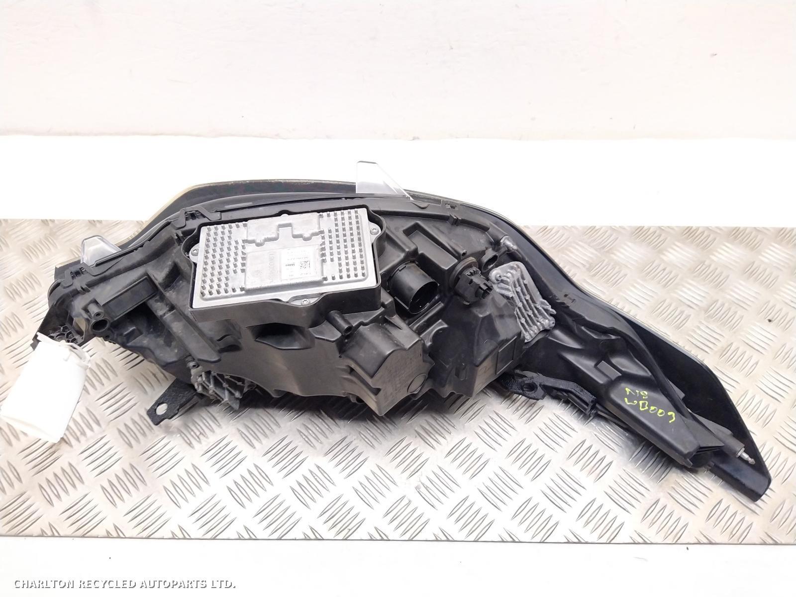 View Auto part L Headlamp LAND ROVER DISCOVERY 2019