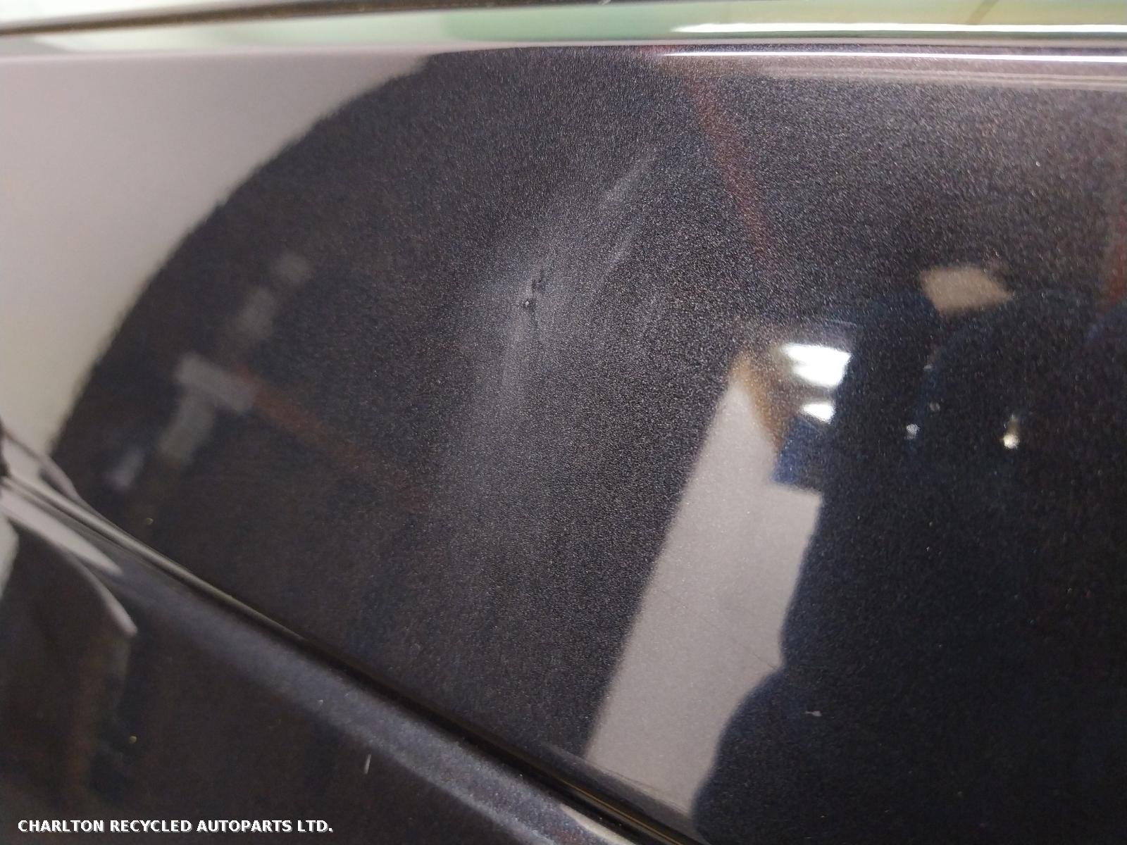 View Auto part R Front Door LAND ROVER DISCOVERY 2019