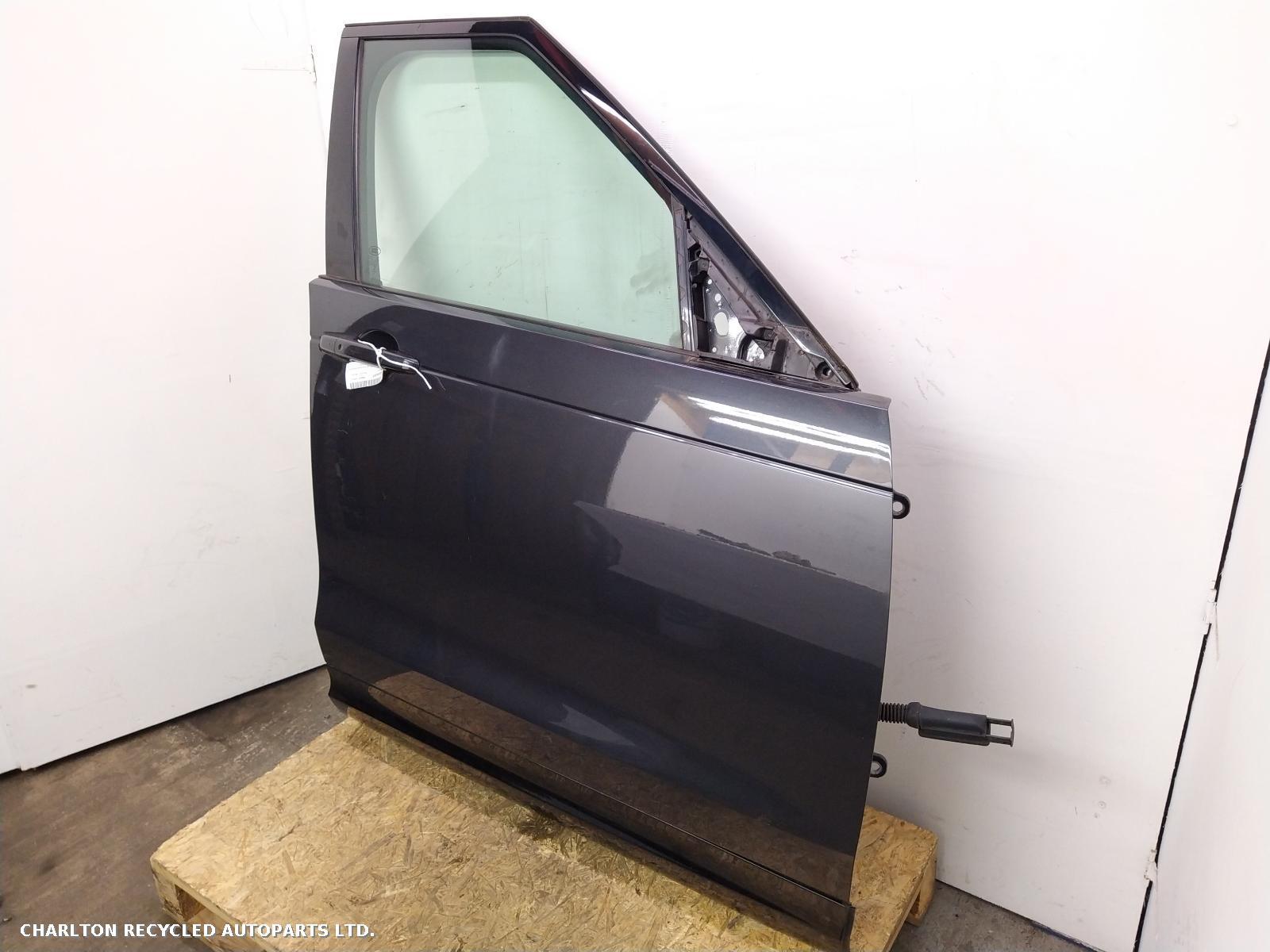 View Auto part R Front Door LAND ROVER DISCOVERY 2019