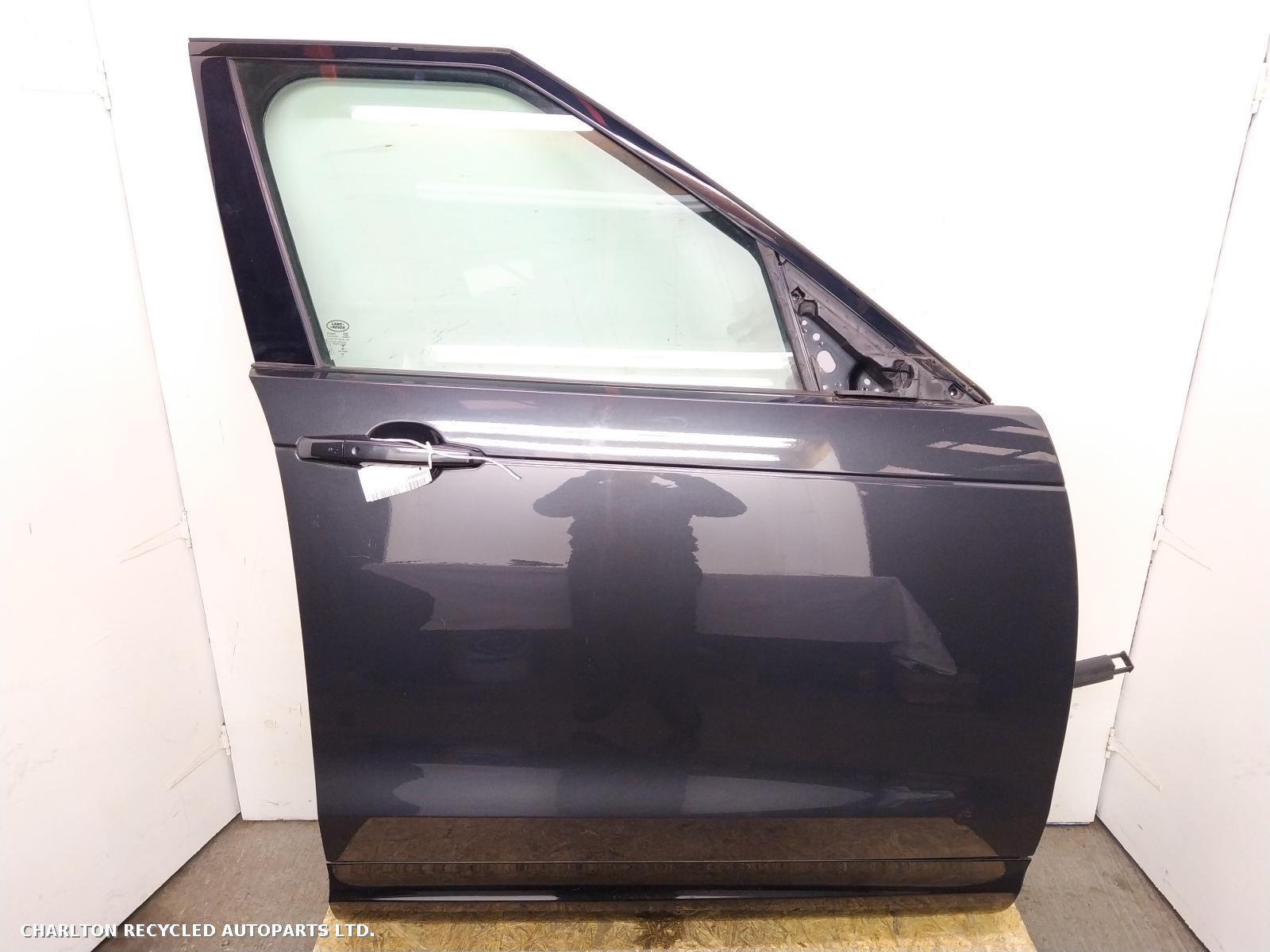 View Auto part R Front Door LAND ROVER DISCOVERY 2019