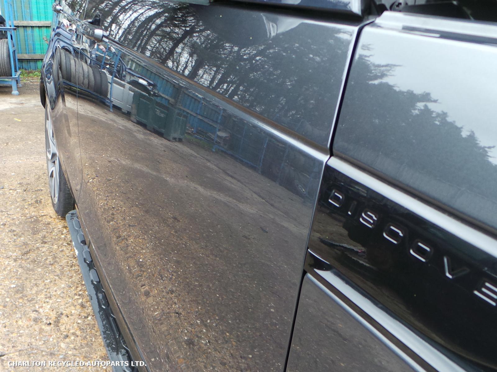 View Auto part R Front Door LAND ROVER DISCOVERY 2019