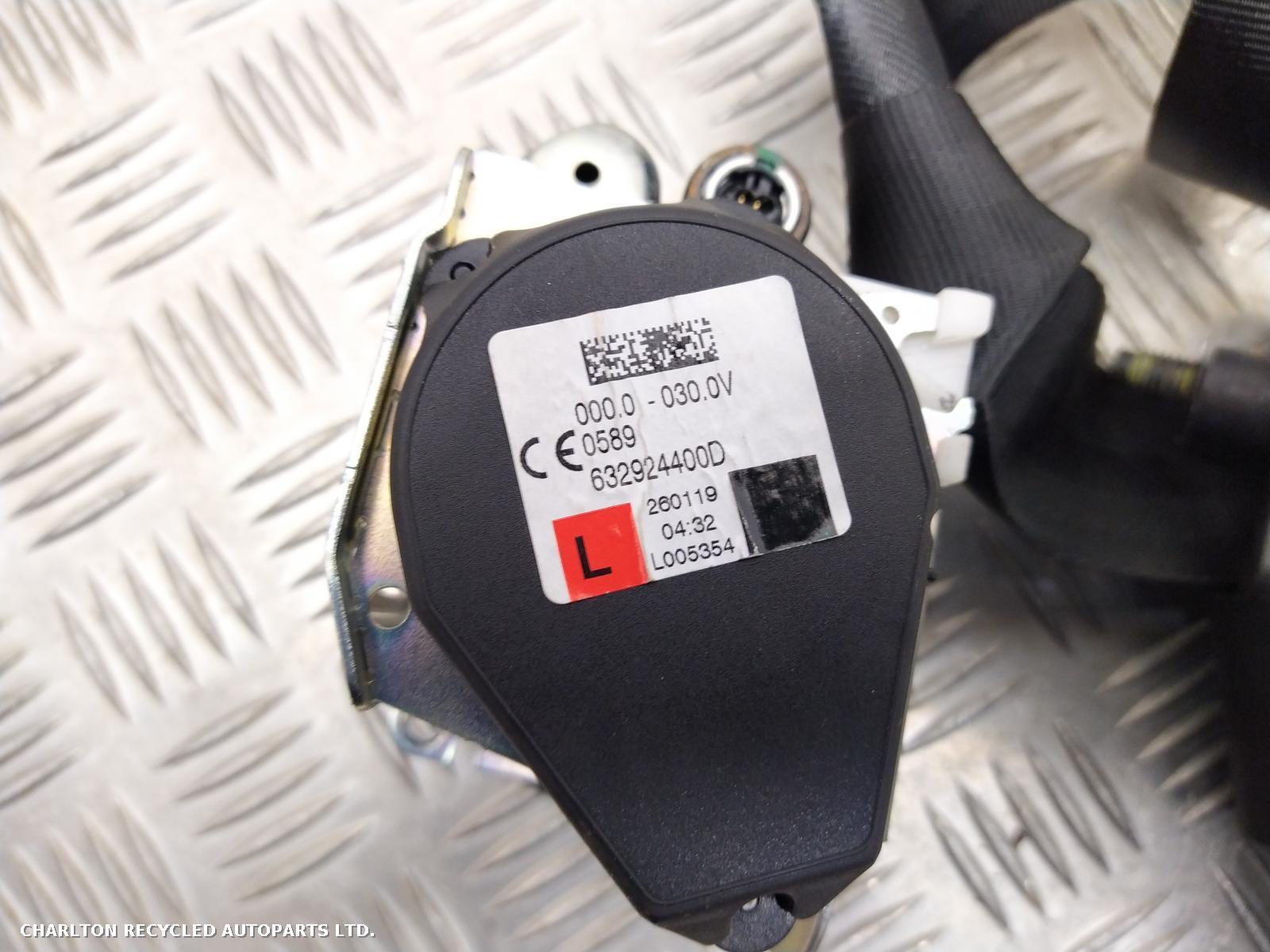 View Auto part Seat Belt LAND ROVER DISCOVERY 2019