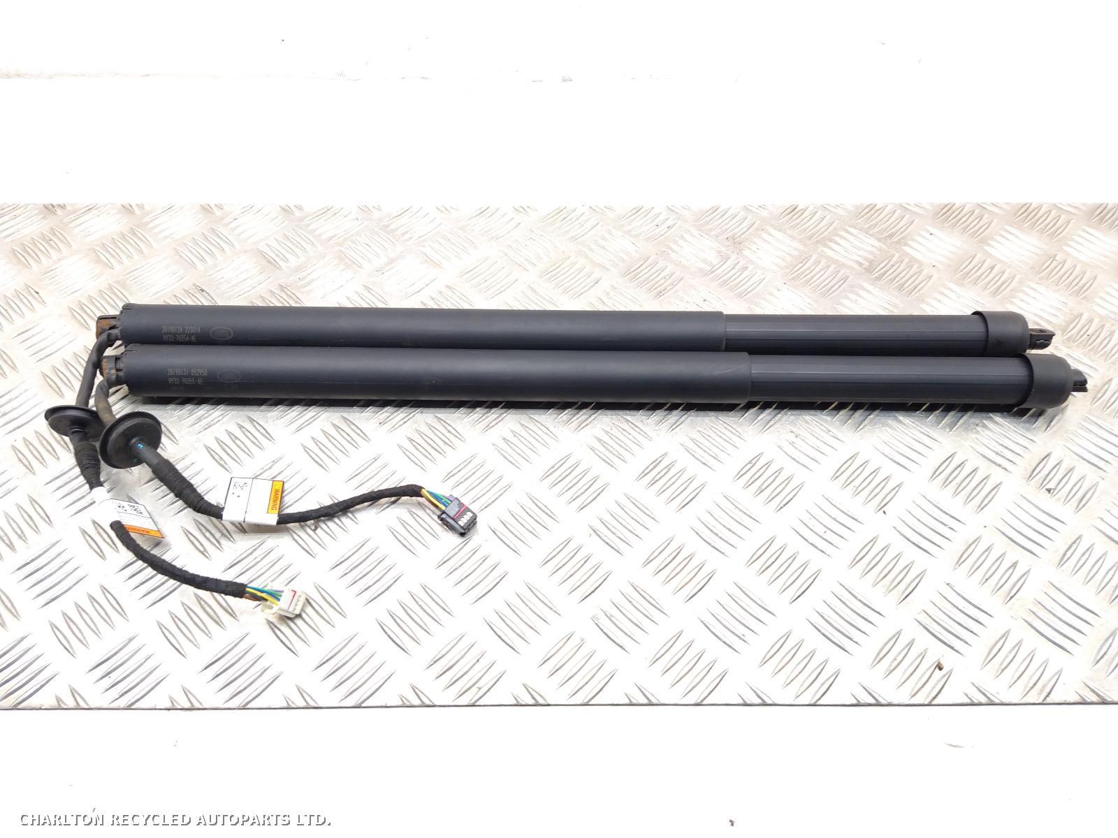 2019 LAND ROVER DISCOVERY Hatch Strut/Shock View Auto part Hatch Strut/Shock LAND ROVER DISCOVERY 2019