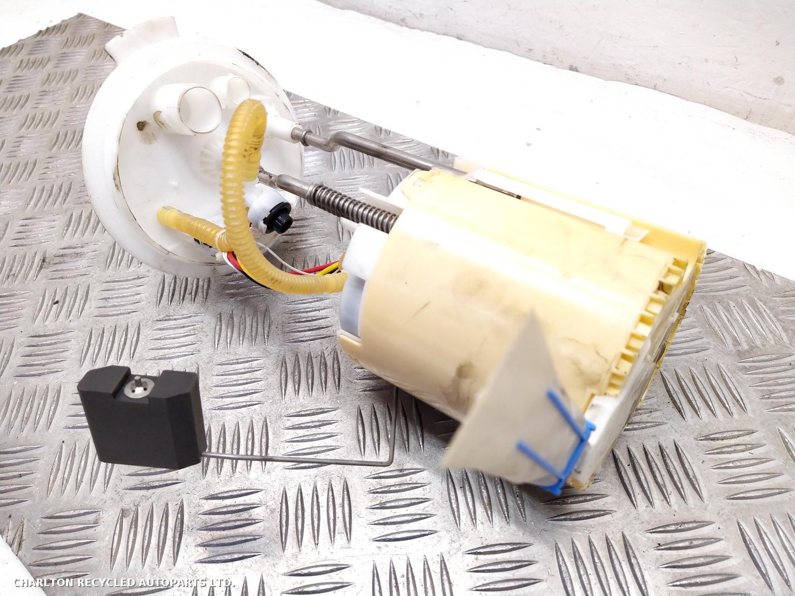 2019 LAND ROVER DISCOVERY Fuel Pump View Auto part Fuel Pump LAND ROVER DISCOVERY 2019